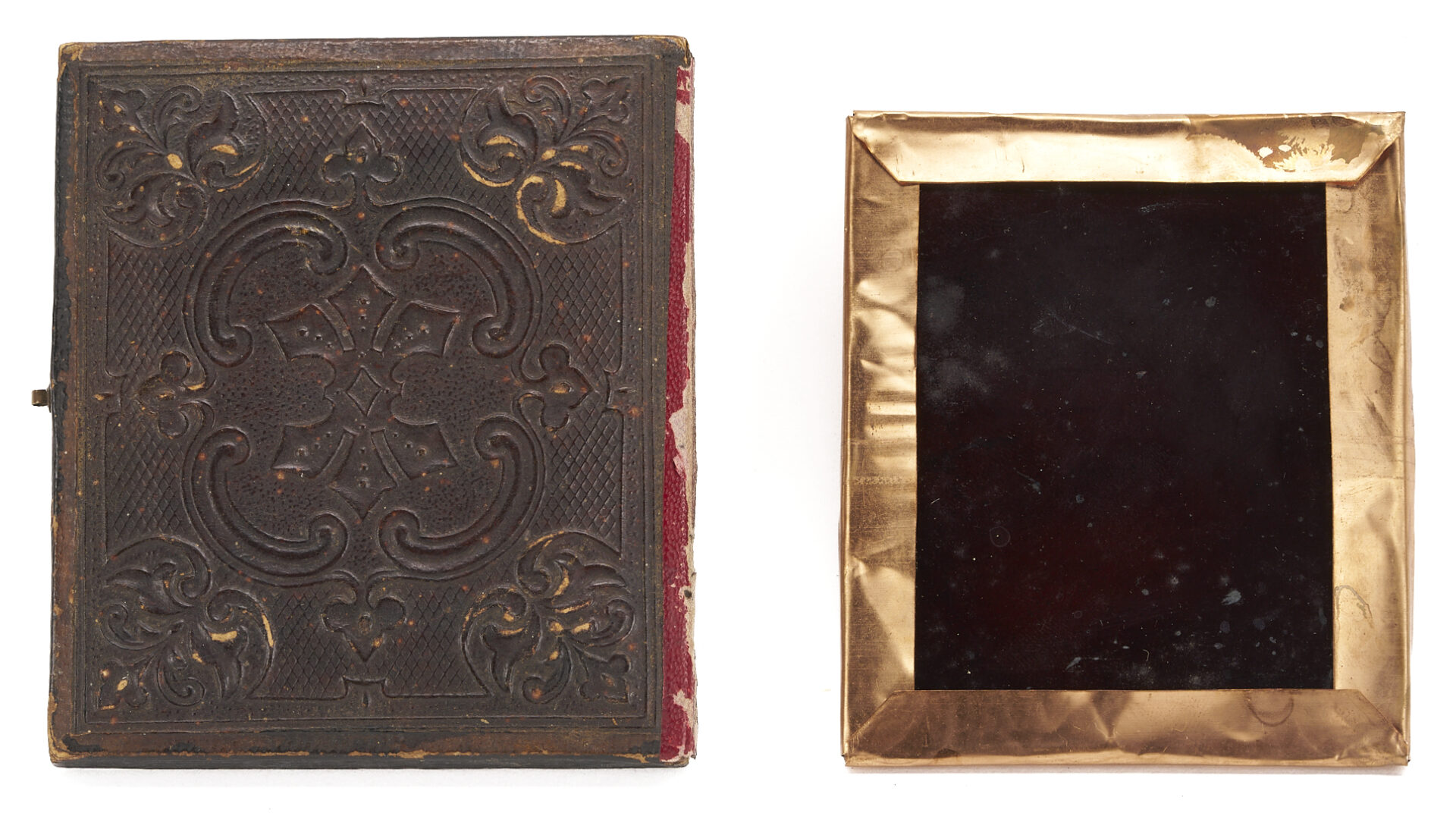 Lot 535: Tintype of Soldier w/ Springfield Rifle, 52nd KY