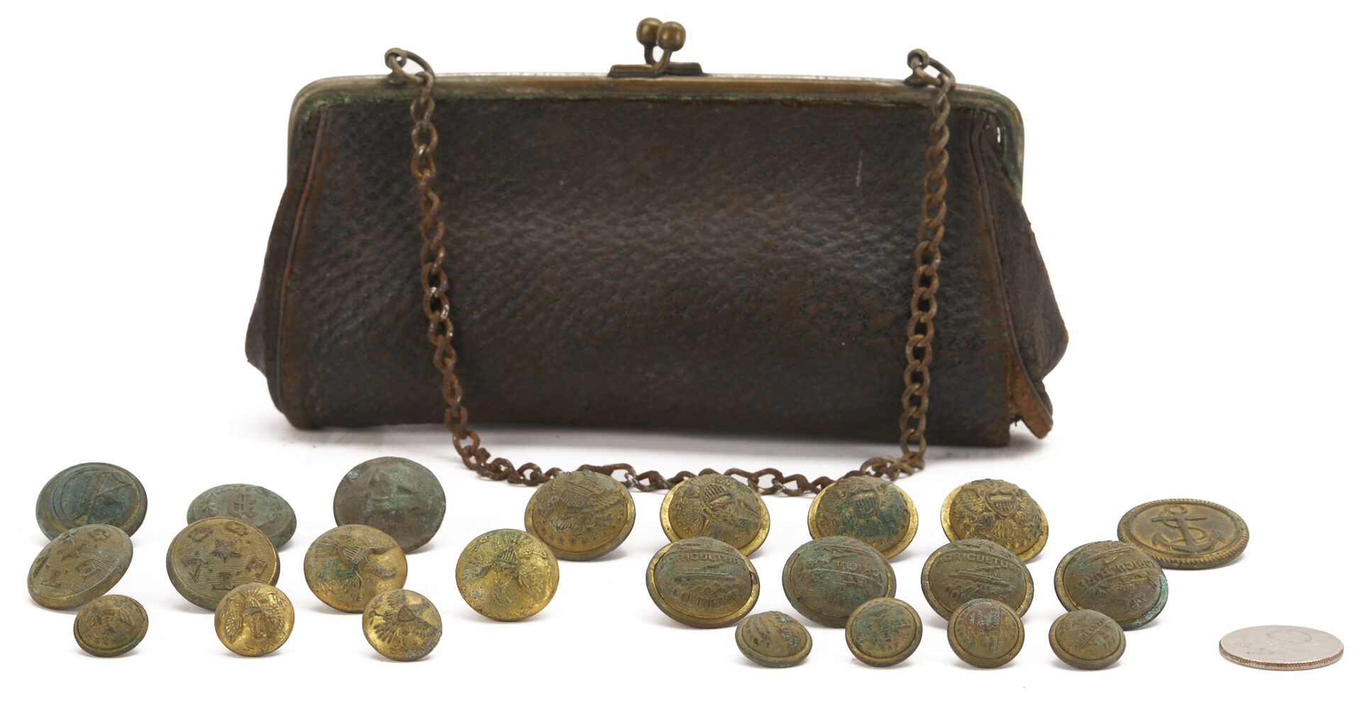 Lot 541: 23 Military Buttons, incl. Confederate; plus 2 CSA Paper Currency Items