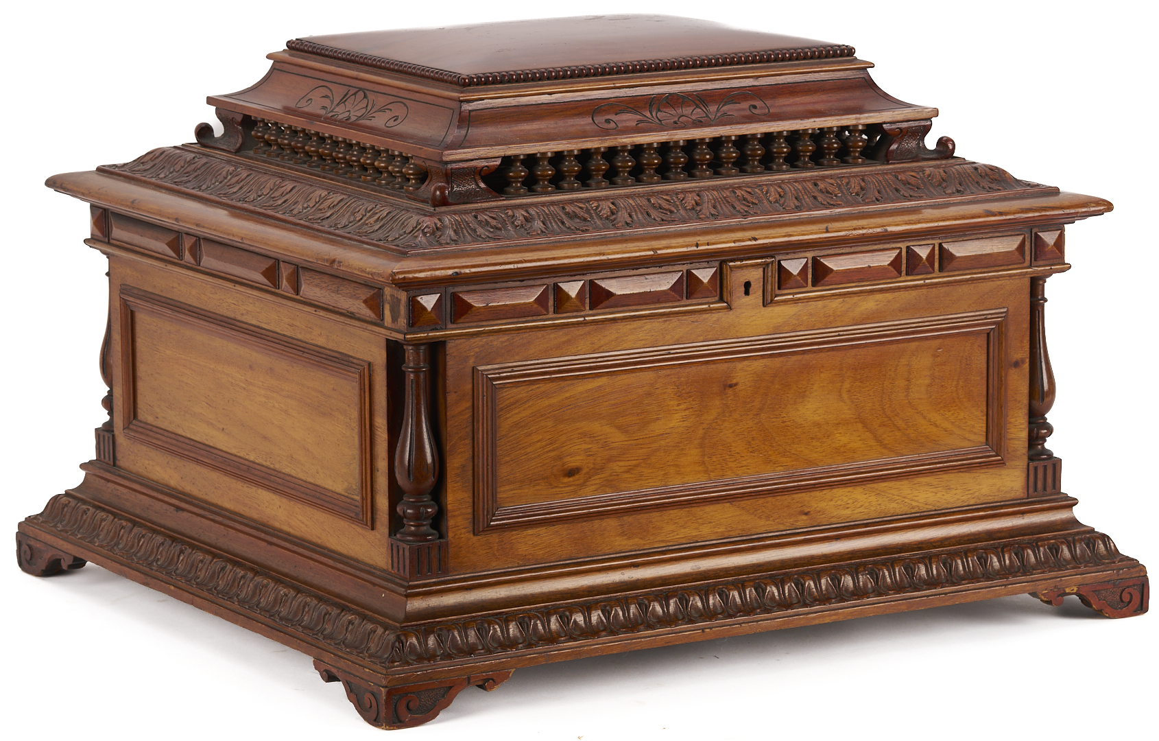 Lot 590: Regina Music Box Style 10, Pagoda Top, plus 26 discs and book
