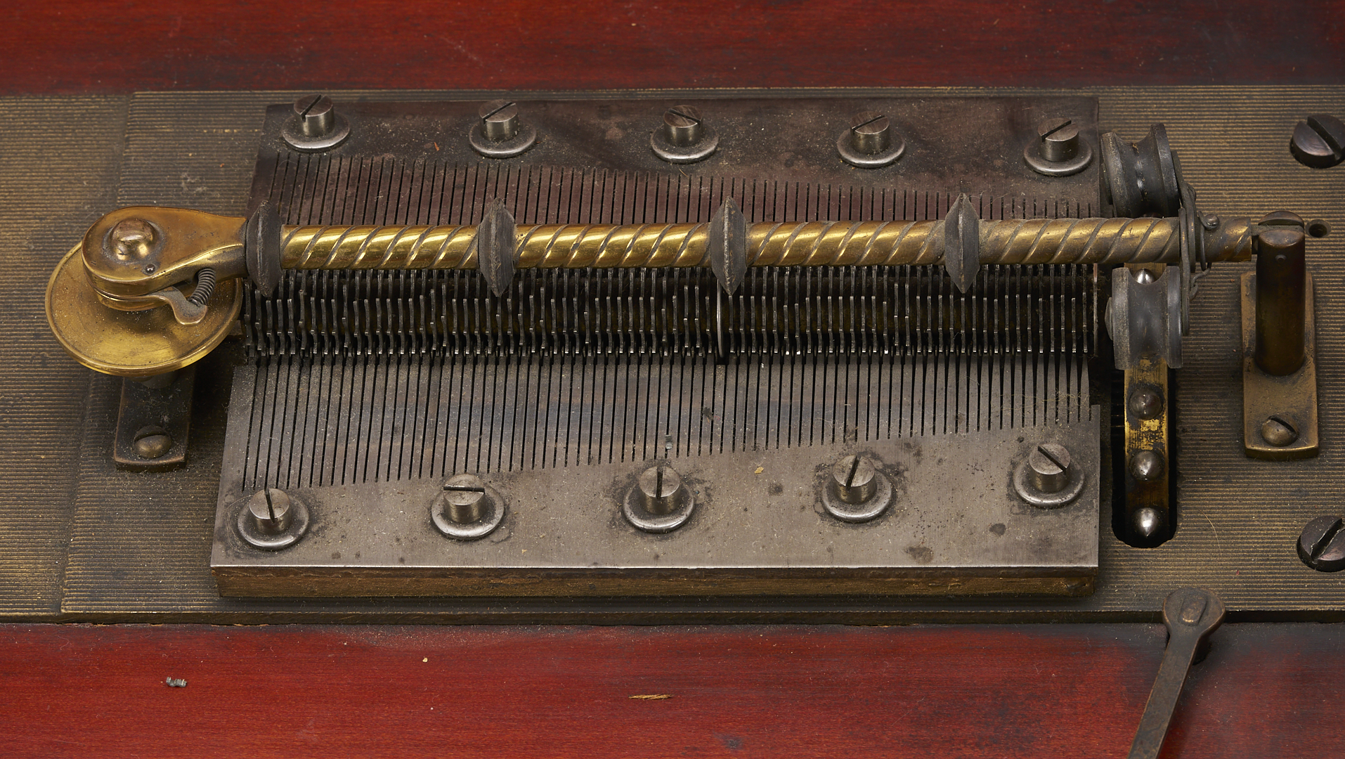 Lot 590: Regina Music Box Style 10, Pagoda Top, plus 26 discs and book