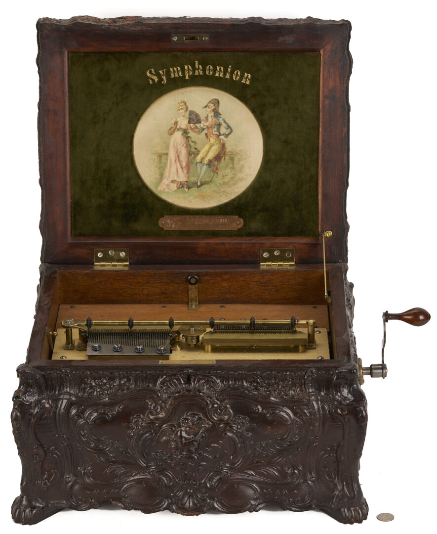 Lot 591: Symphonion Rococo Music Box plus 15 Discs