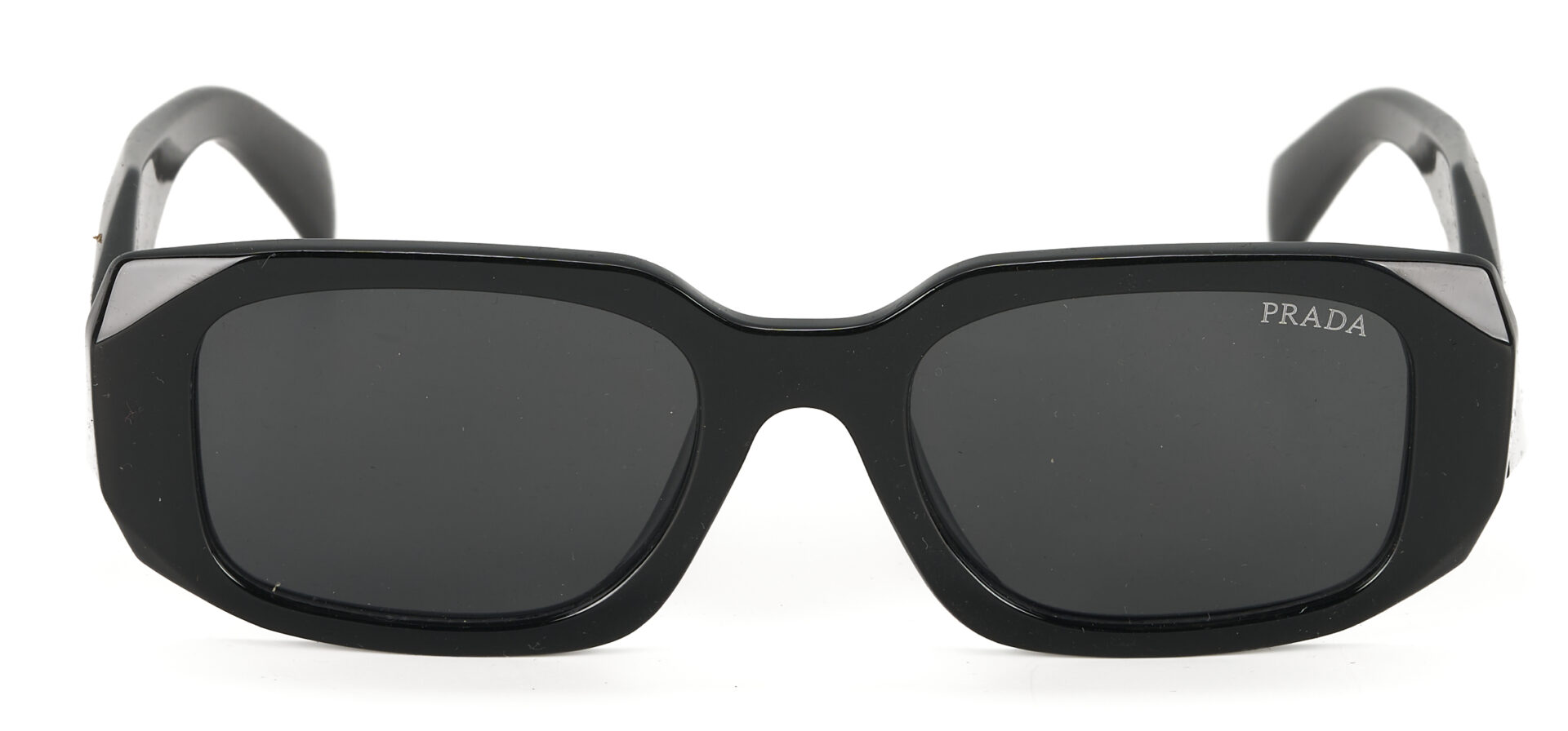 Lot 644: 4 Prs. Designer Sunglasses incl. Prada, Versace, Gucci