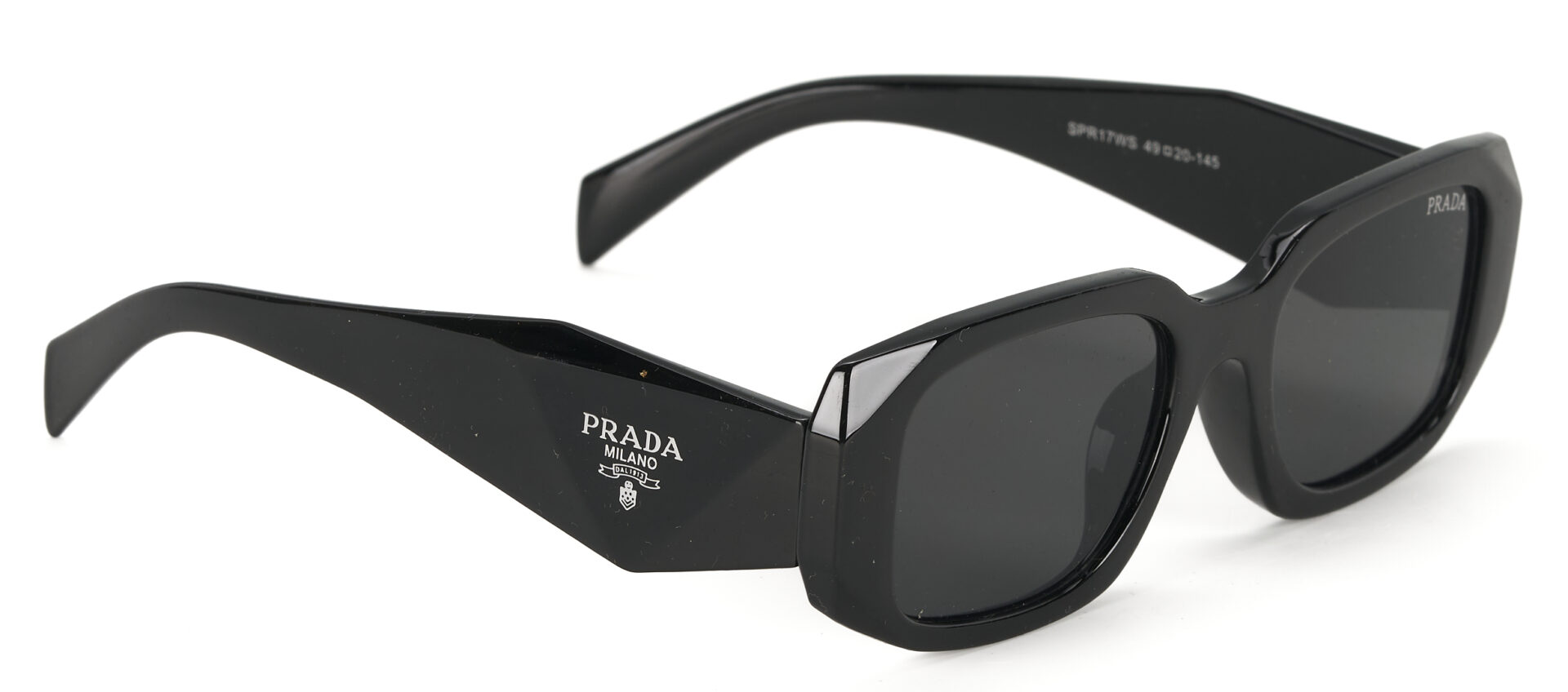 Lot 644: 4 Prs. Designer Sunglasses incl. Prada, Versace, Gucci