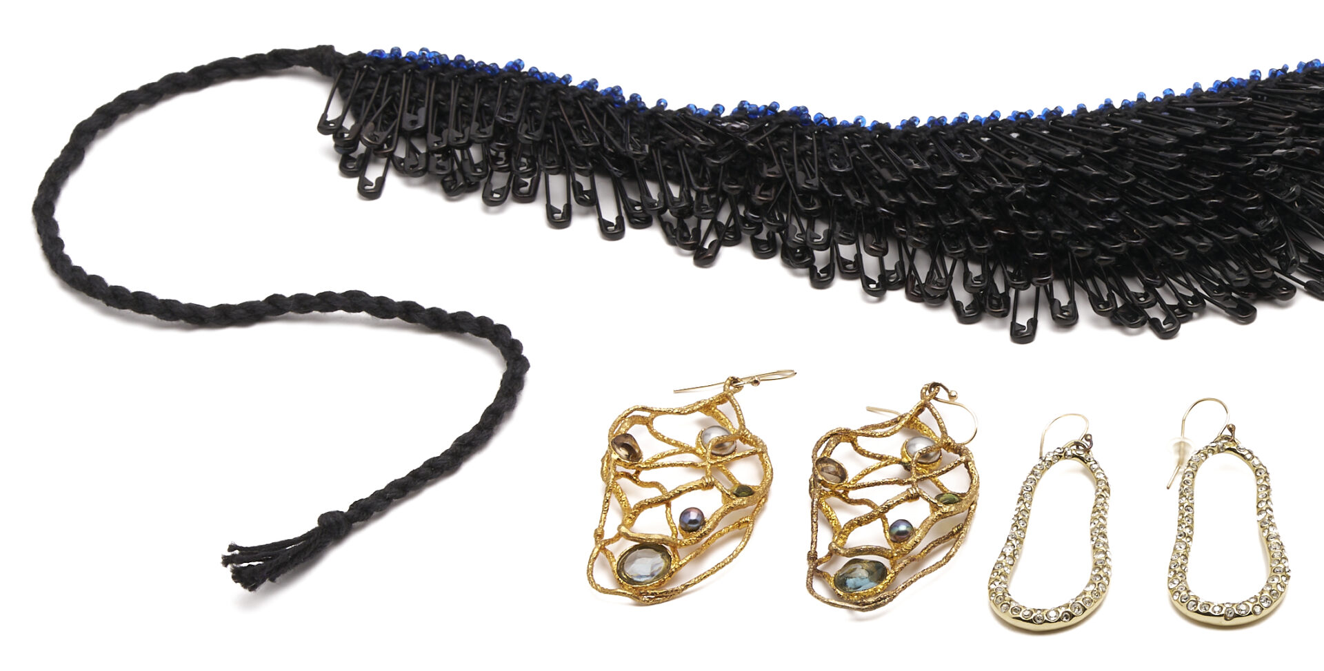 Lot 647: 10 Designer Vintage Jewelry Pieces, Incl. Fung Paperclip Necklace