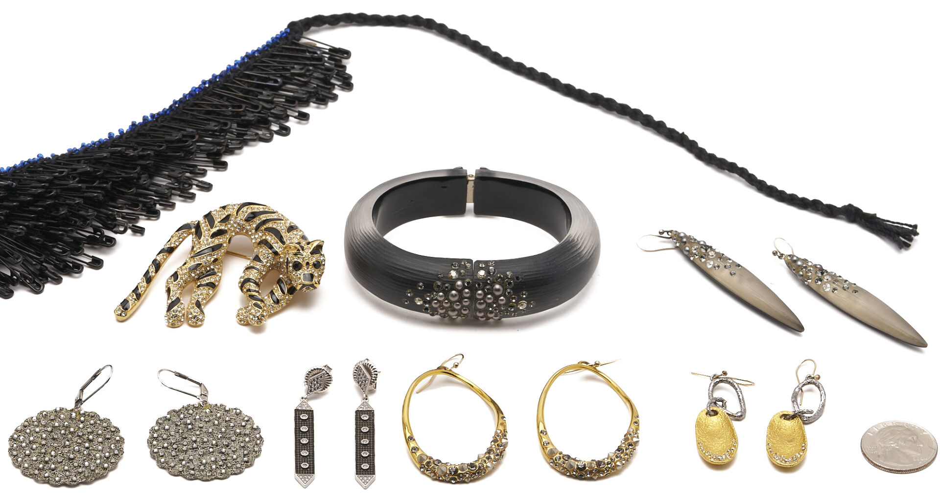Lot 647: 10 Designer Vintage Jewelry Pieces, Incl. Fung Paperclip Necklace