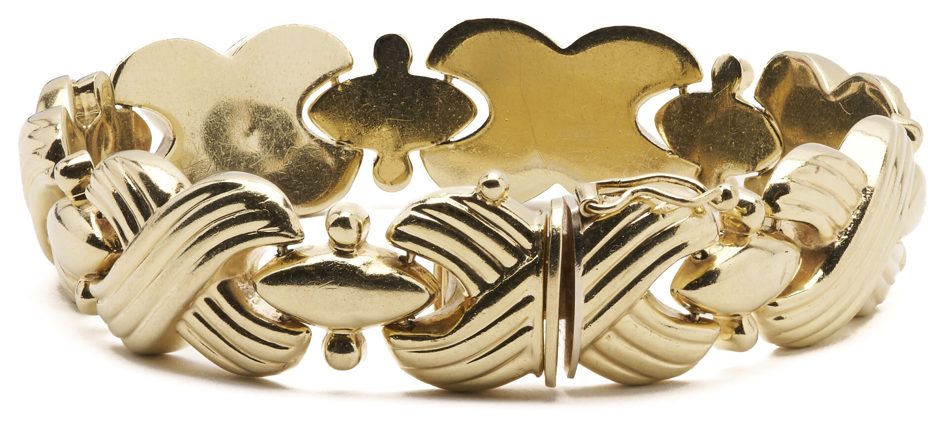 Lot 661: Italian 14K X-Link Bracelet