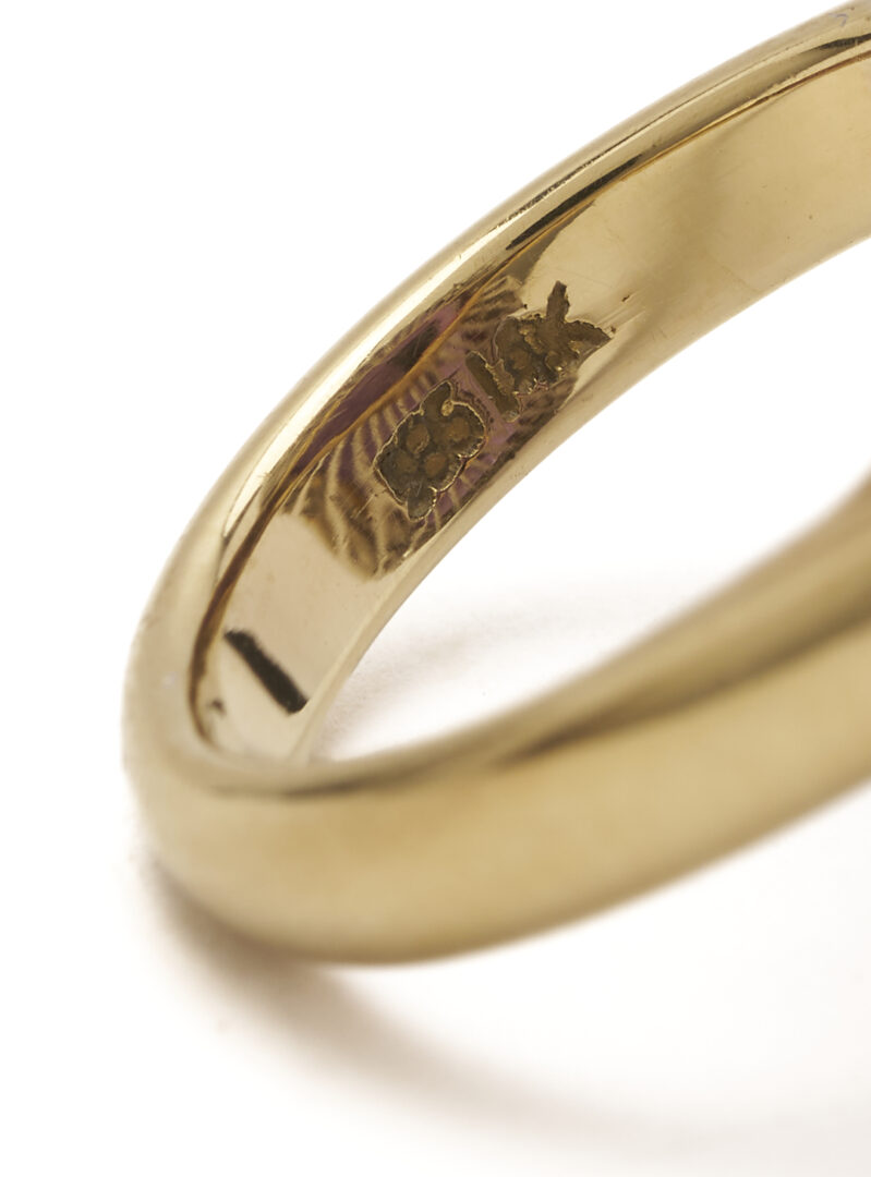 Lot 662: Ladies 14K Amethyst & Diamond Ring