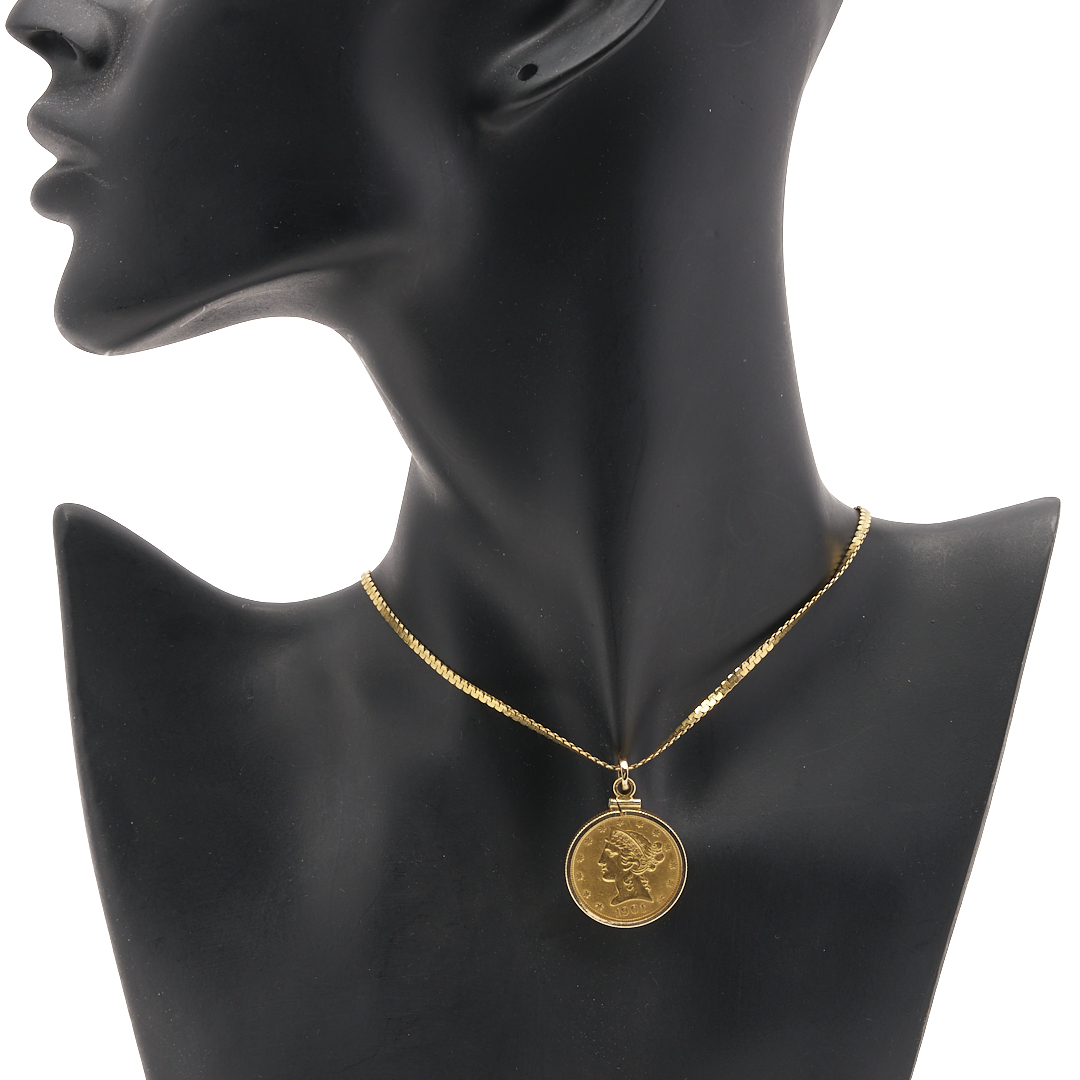 Lot 668: 14K Italian Serpentine Necklace with 1901S Liberty Head $5 Gold Coin Pendant