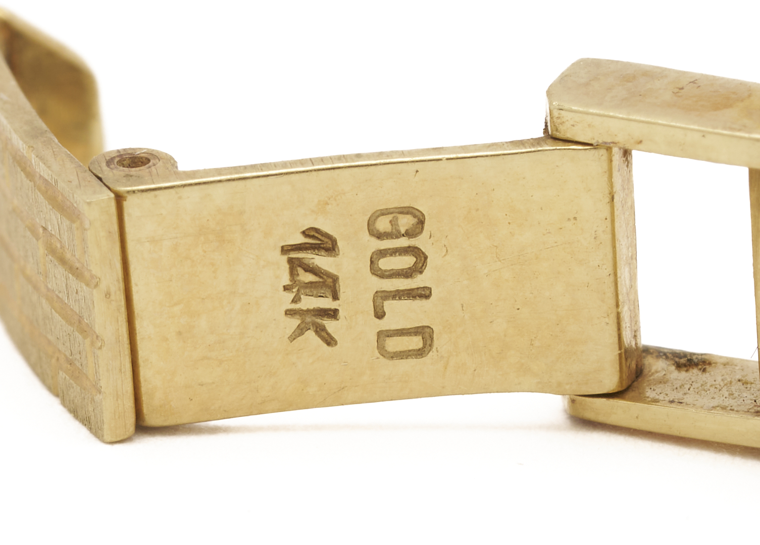 Lot 670: Women’s Vintage Elgin 14K Dress Watch