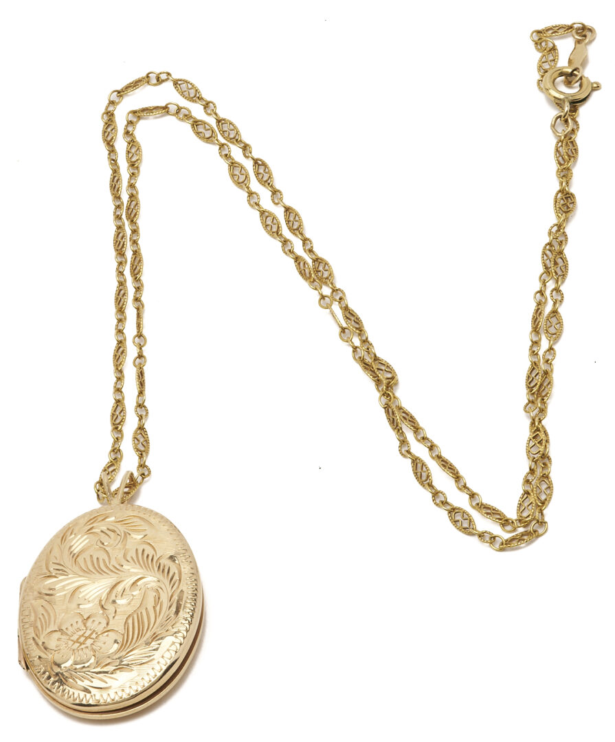 Lot 682: Three 14K Lockets, incl. 1 with 14K Chain