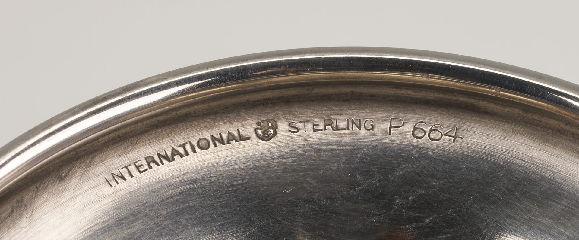 Lot 692: 8 International Sterling Silver Goblets