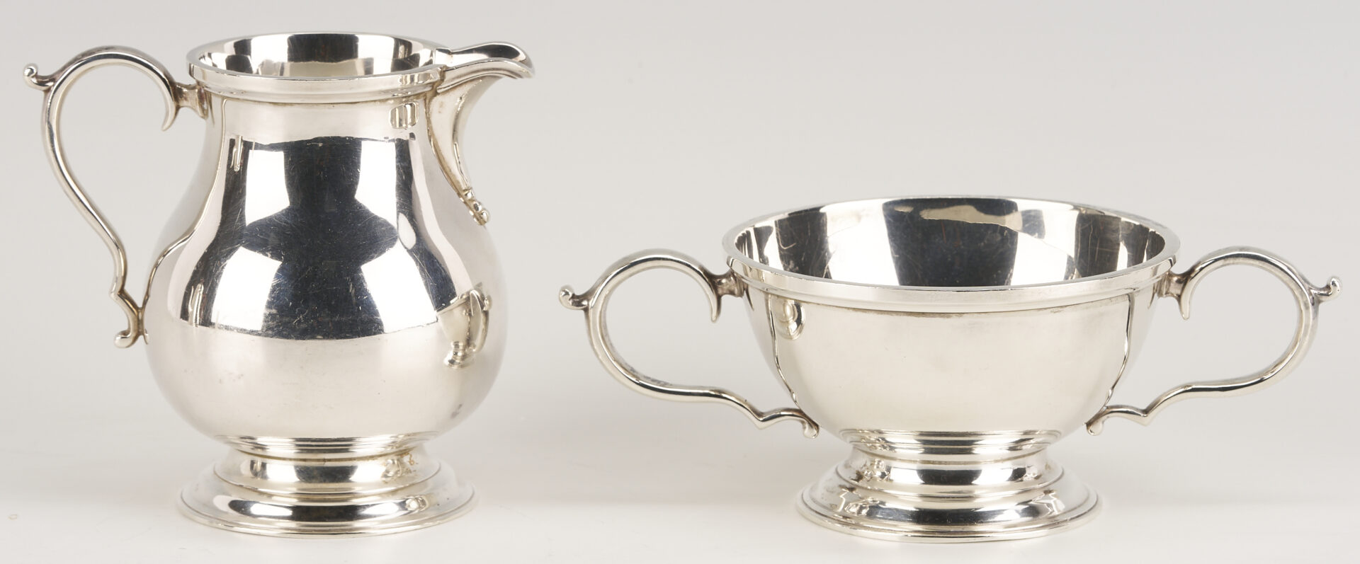 Lot 696: 3 Pc Garrard Sterling Silver Tea Set
