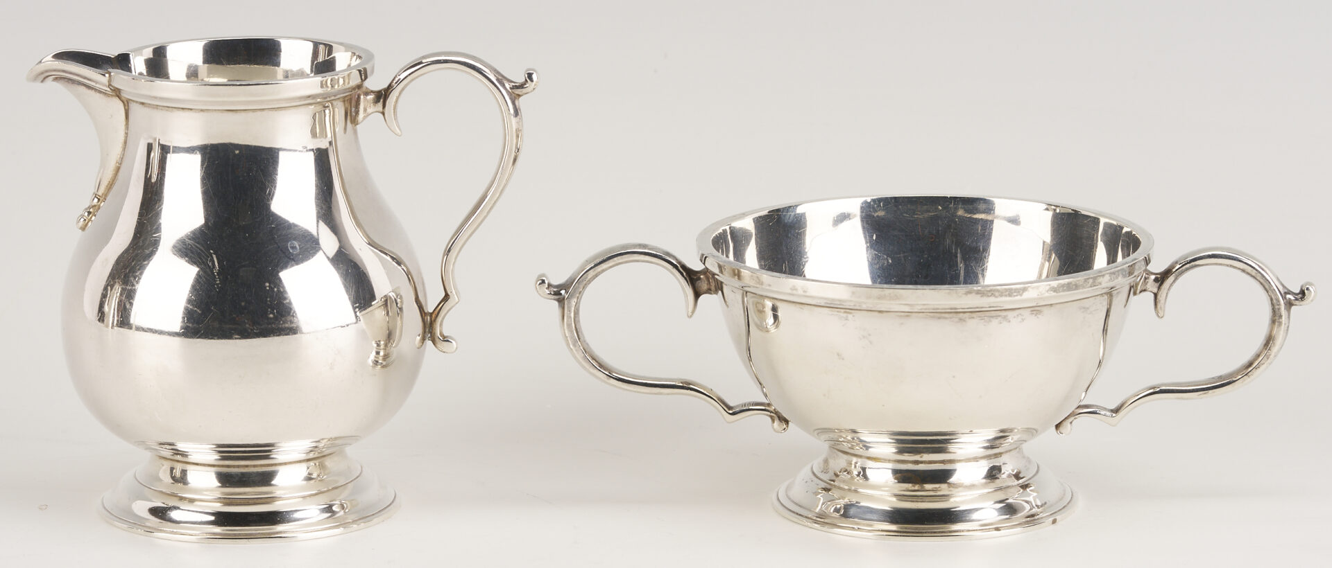 Lot 696: 3 Pc Garrard Sterling Silver Tea Set