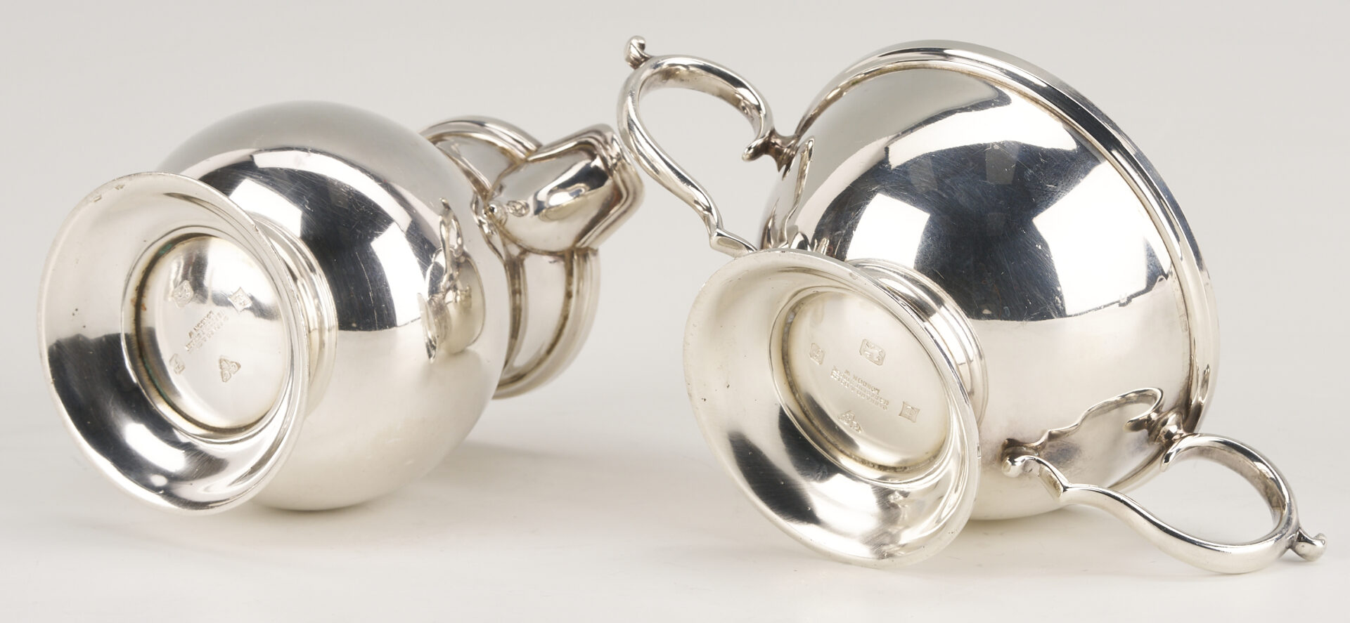 Lot 696: 3 Pc Garrard Sterling Silver Tea Set