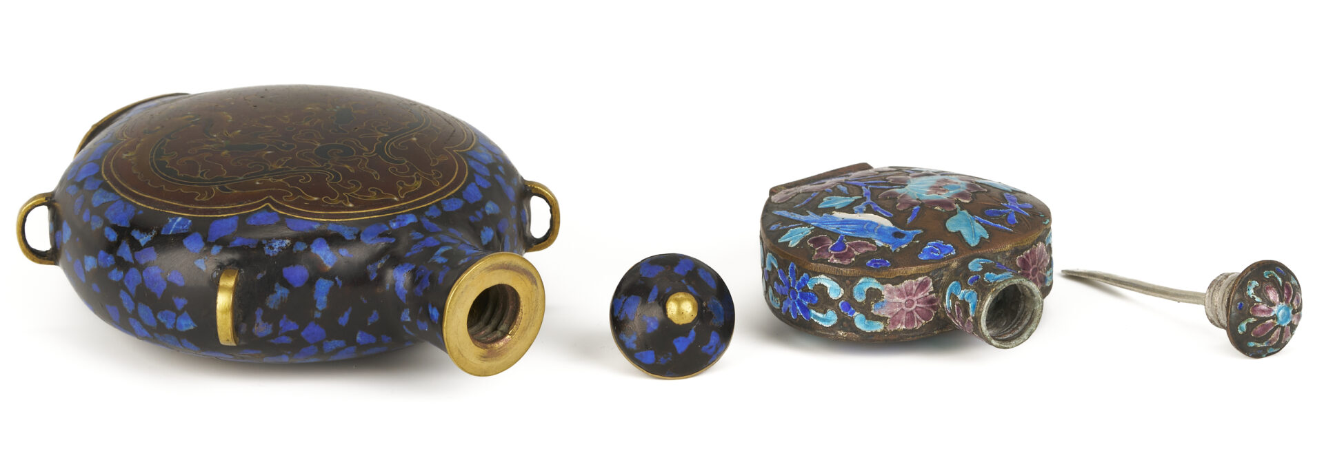 Lot 6: 4 Chinese Snuff Bottles, incl. Cinnabar & Silver and Chinese Trousse