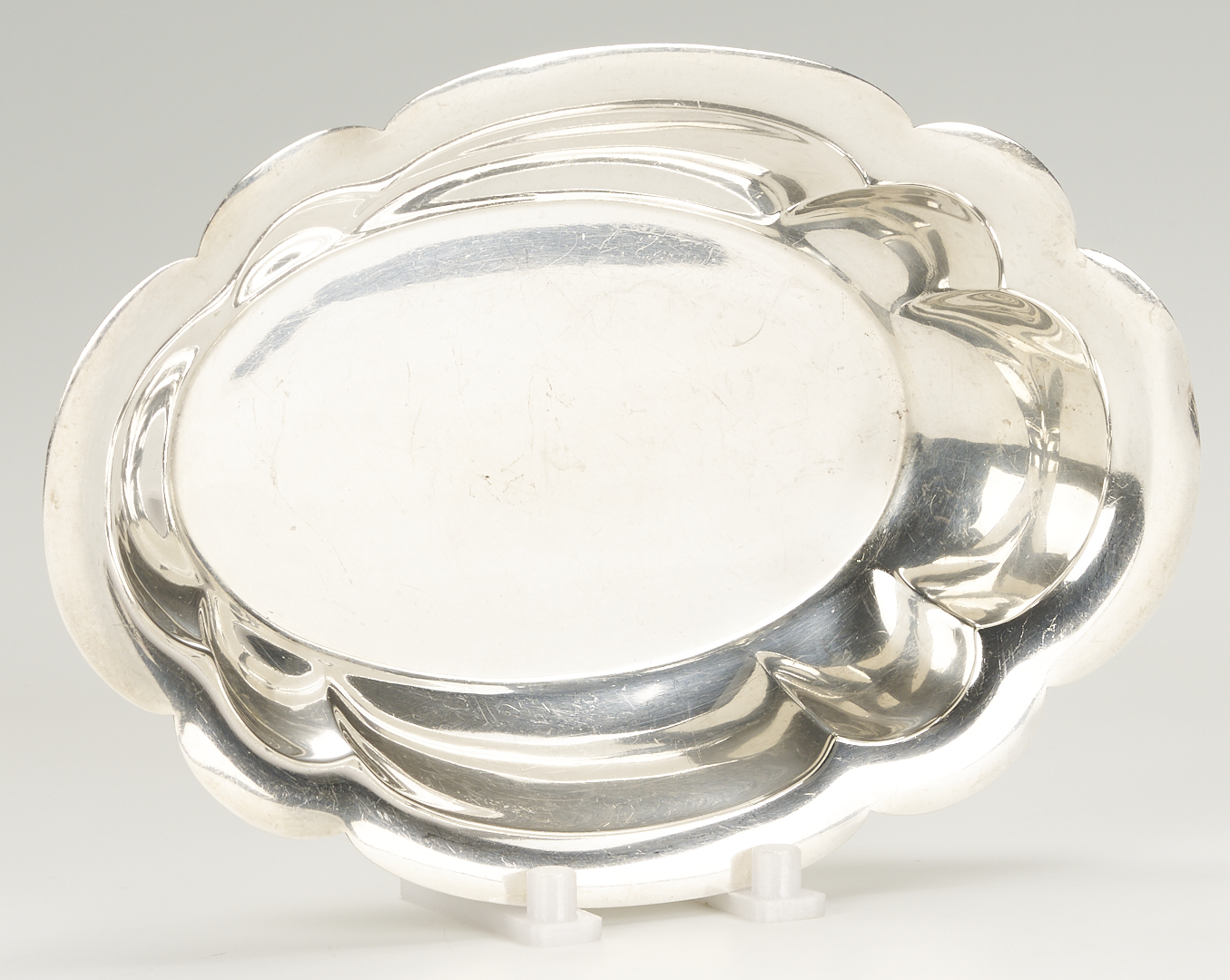 Lot 703: Pr. Sterling Pedestal Compotes & Oval Sterling Dish