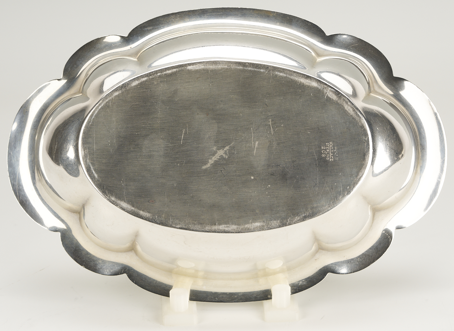 Lot 703: Pr. Sterling Pedestal Compotes & Oval Sterling Dish