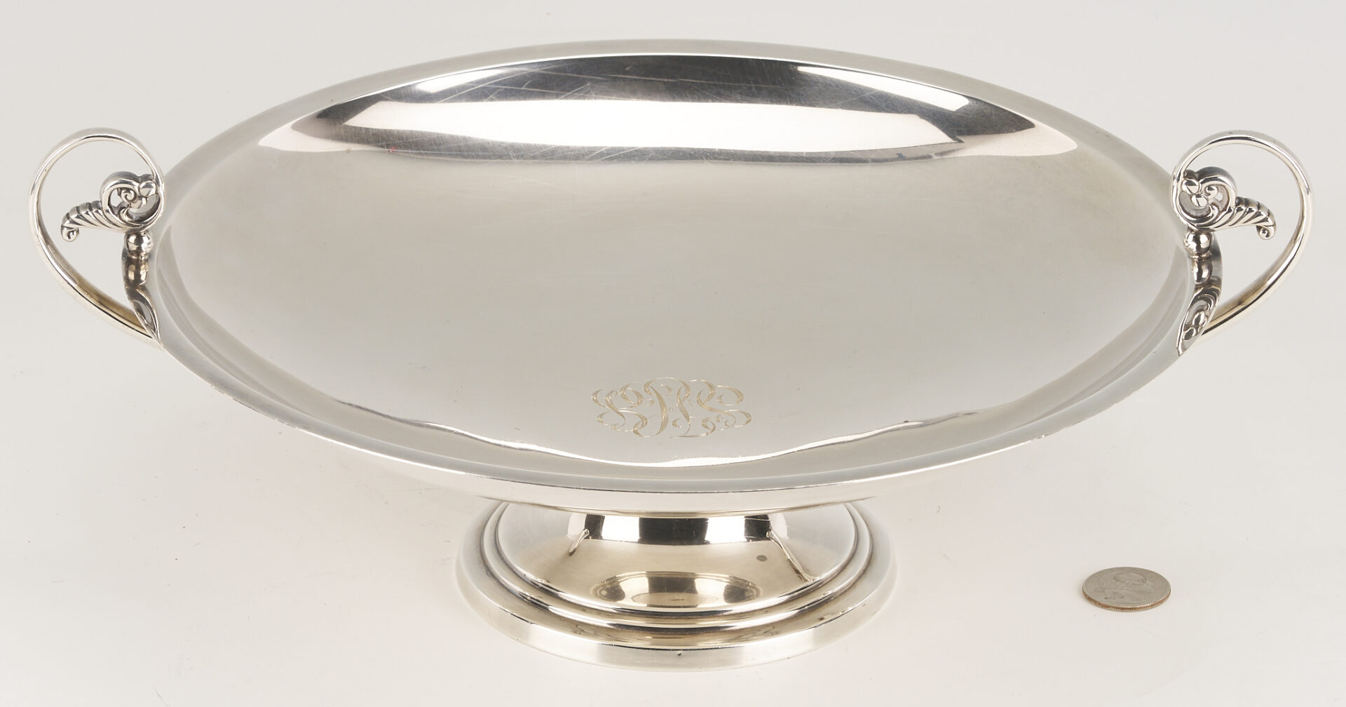 Lot 704: Large Frank Whiting Sterling Silver Centerpiece