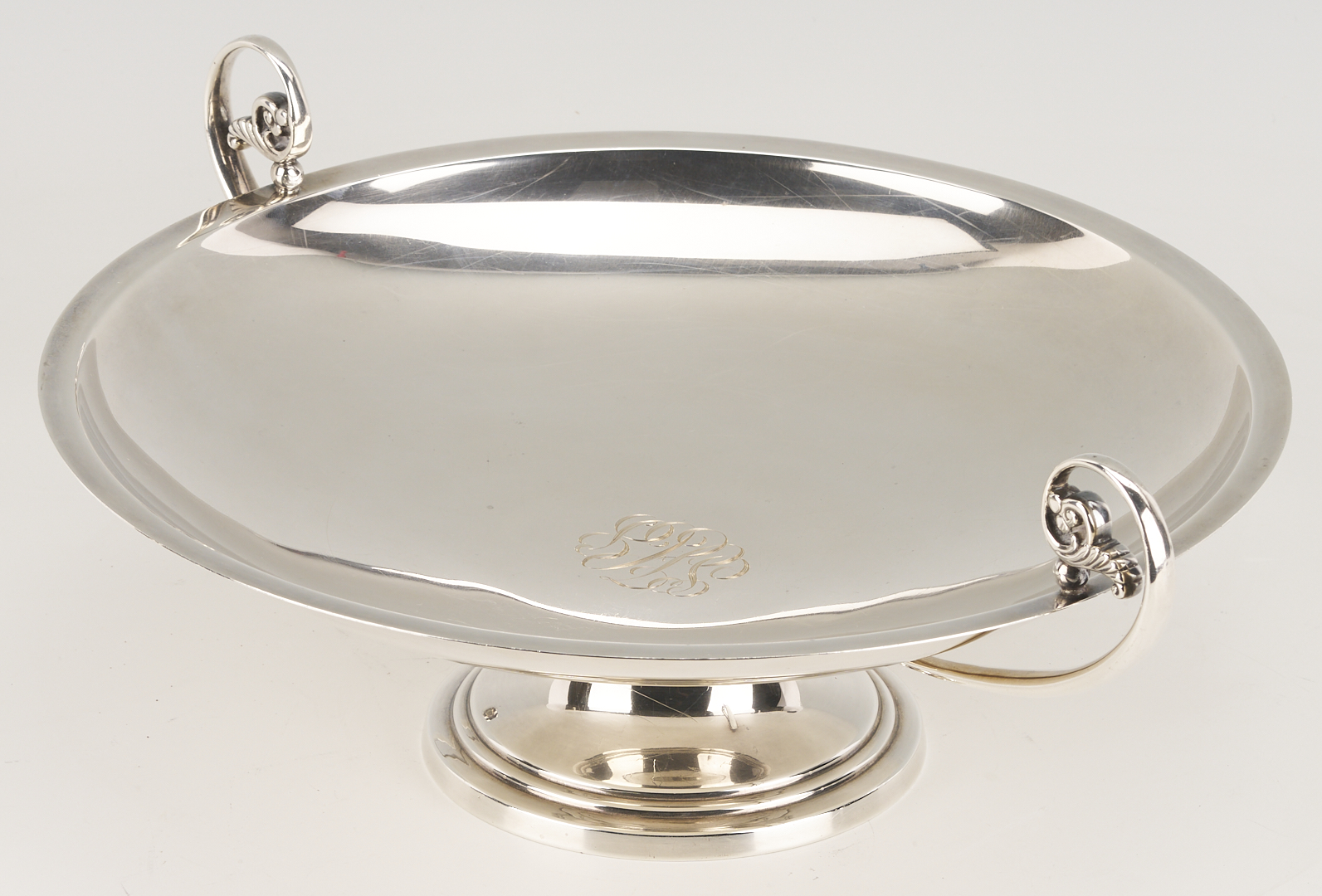 Lot 704: Large Frank Whiting Sterling Silver Centerpiece