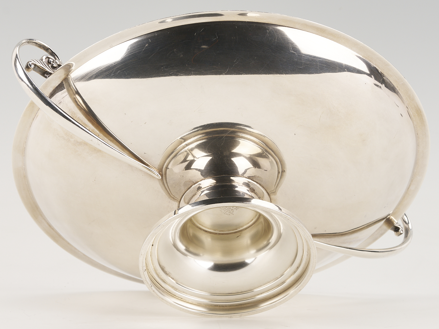 Lot 704: Large Frank Whiting Sterling Silver Centerpiece