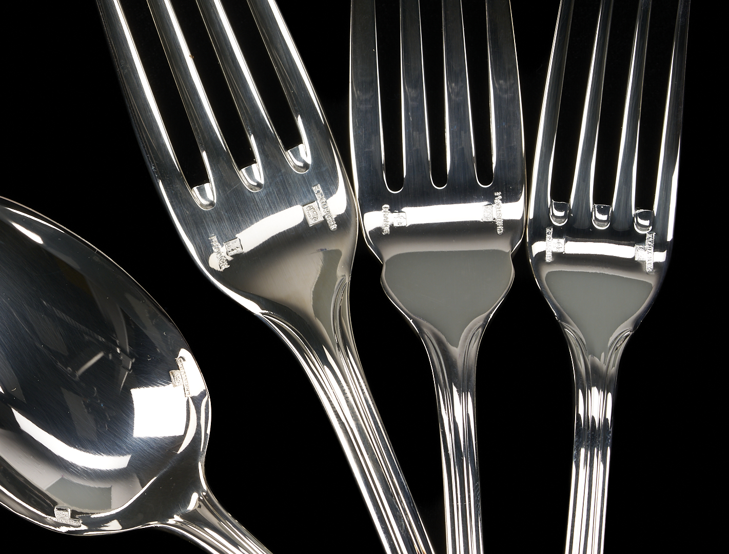 Lot 713: 118 Pcs. Christofle Silverplated Flatware, Service for 12