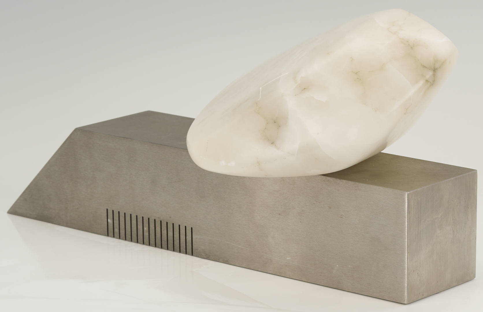 Lot 721: Verina Baxter TN Modernist Abstract Sculpture