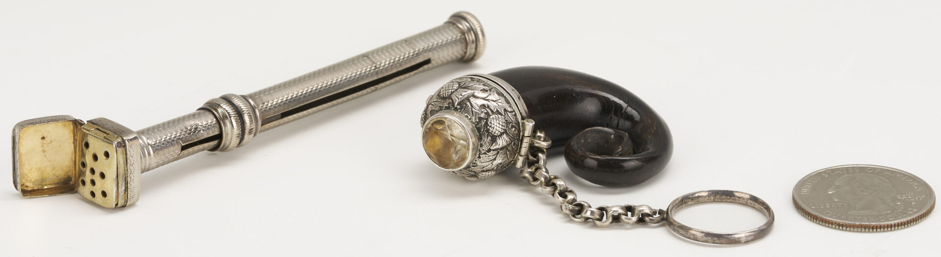 Lot 73: 2 Rare Antique Vinaigrettes: Horn & Porte Crayon