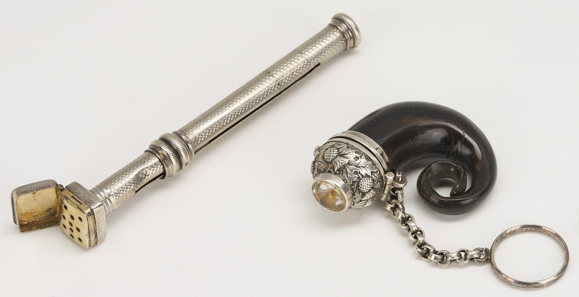 Lot 73: 2 Rare Antique Vinaigrettes: Horn & Porte Crayon