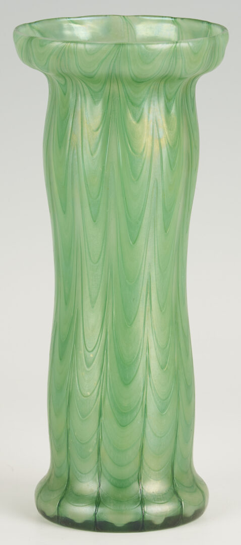 Lot 766: 4 Iridescent Art Glass Vases incl. Loetz Rusticana