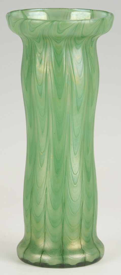 Lot 766: 4 Iridescent Art Glass Vases incl. Loetz Rusticana