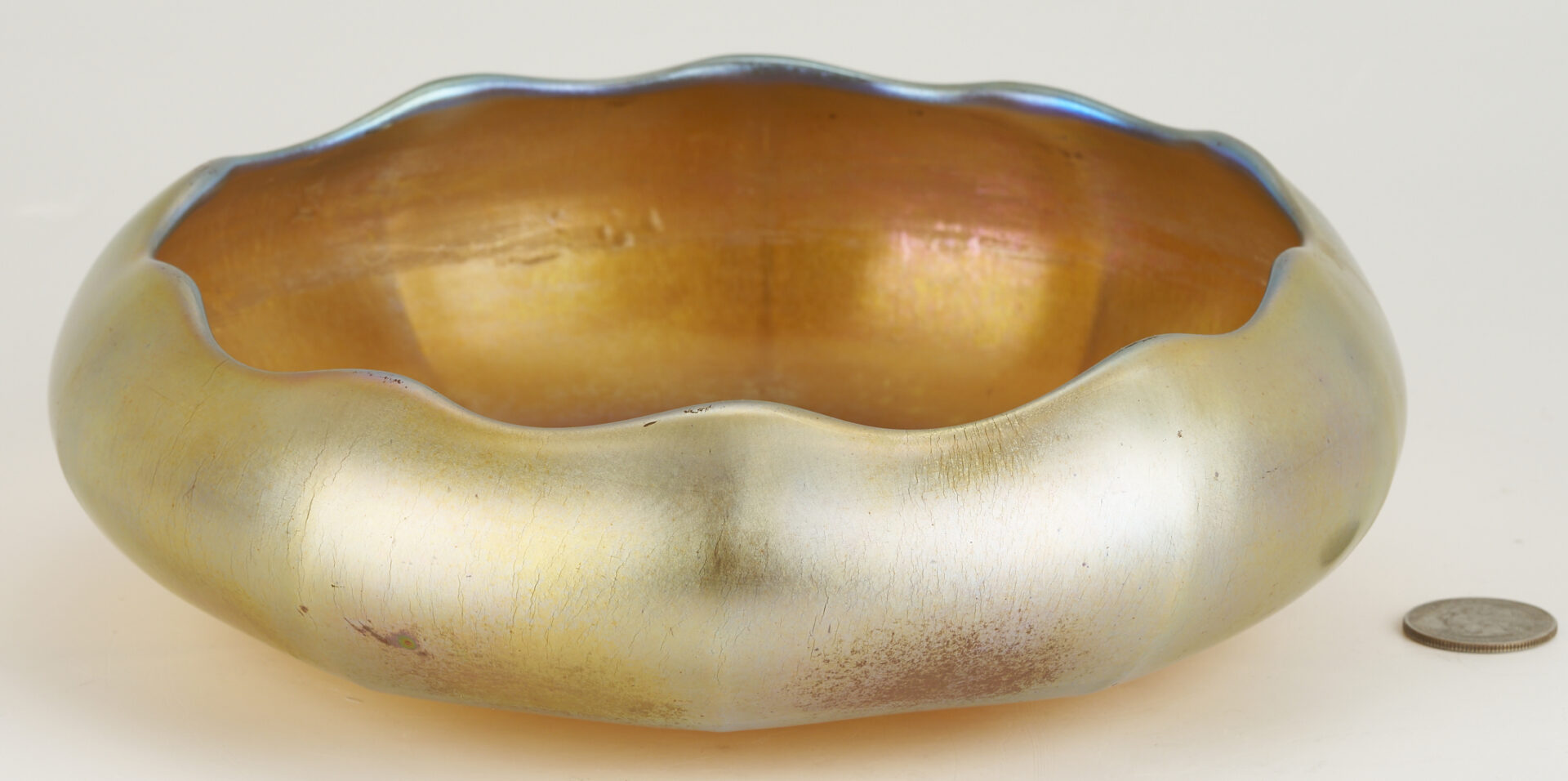 Lot 770: Steuben Aurene Gold Iridescent Art Glass Bowl