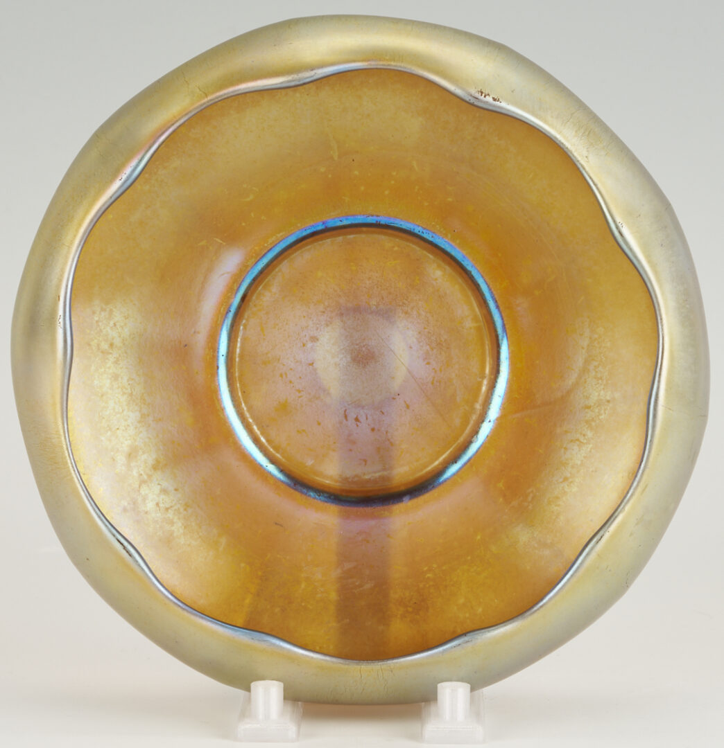 Lot 770: Steuben Aurene Gold Iridescent Art Glass Bowl