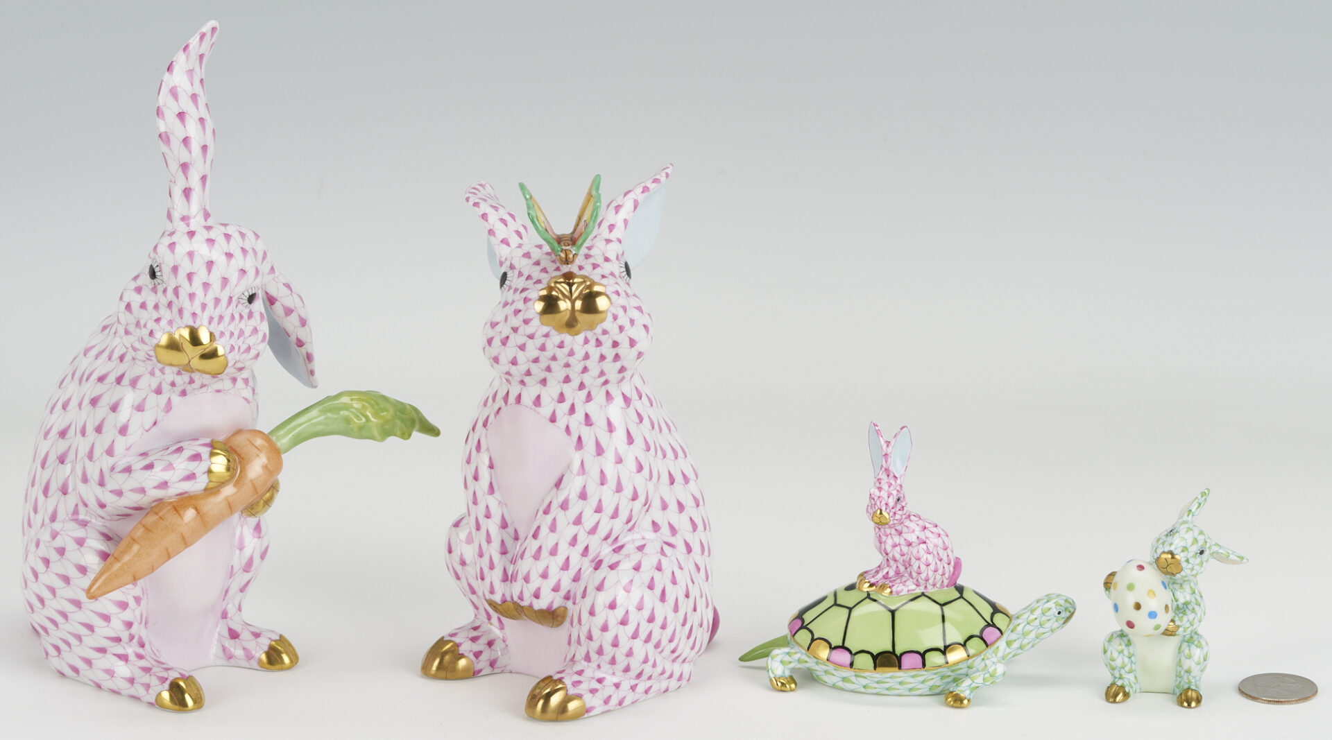 Lot 771: 4 Herend Fishnet Bunny or Rabbit Figurines
