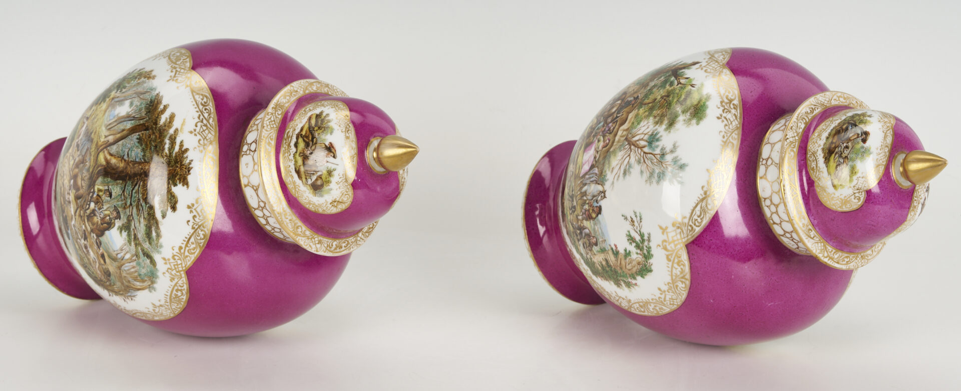 Lot 776: 4 Dresden Porcelain Items, Urns & Cachepots, attrib. Helena Wolfsohn