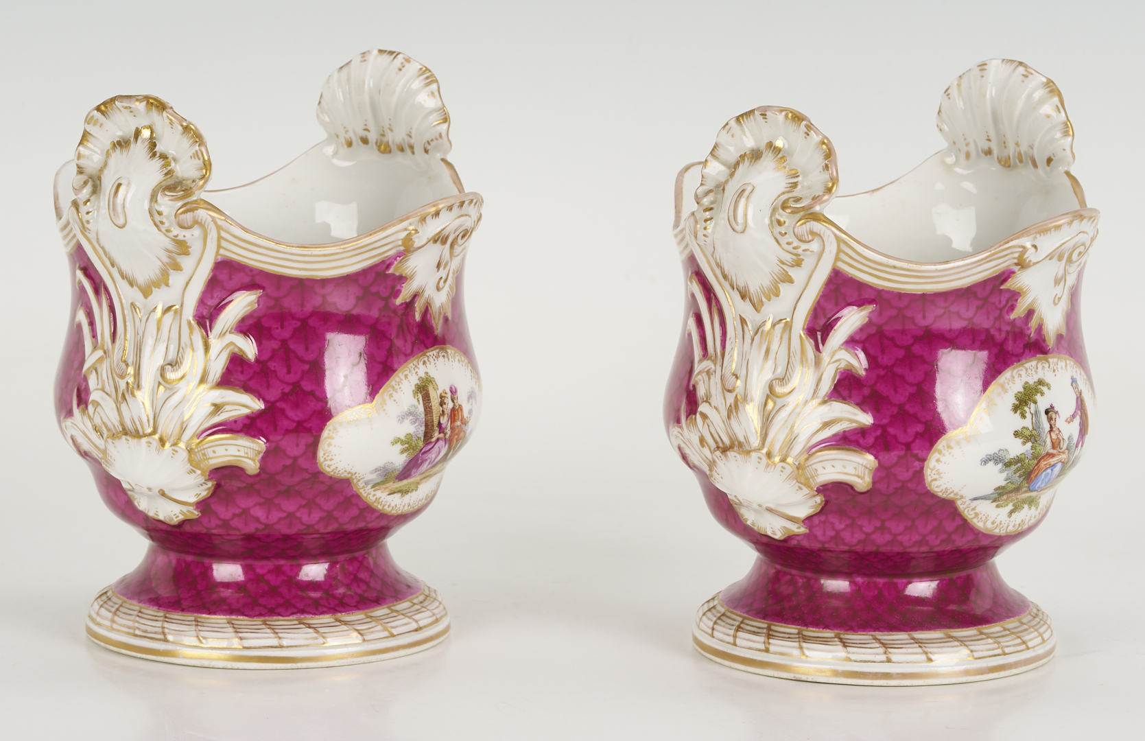Lot 776: 4 Dresden Porcelain Items, Urns & Cachepots, attrib. Helena Wolfsohn