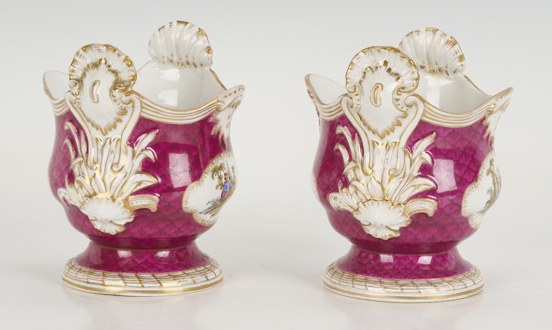 Lot 776: 4 Dresden Porcelain Items, Urns & Cachepots, attrib. Helena Wolfsohn