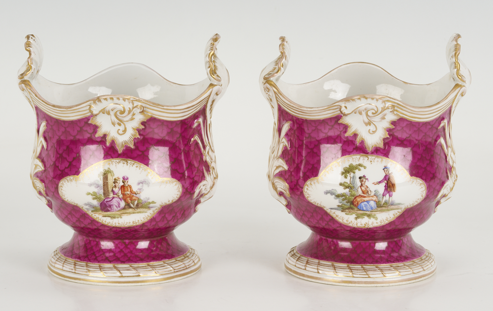 Lot 776: 4 Dresden Porcelain Items, Urns & Cachepots, attrib. Helena Wolfsohn