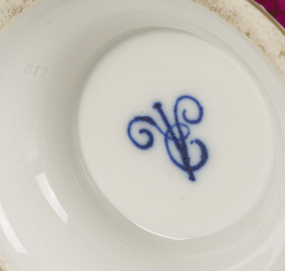 Lot 776: 4 Dresden Porcelain Items, Urns & Cachepots, attrib. Helena Wolfsohn