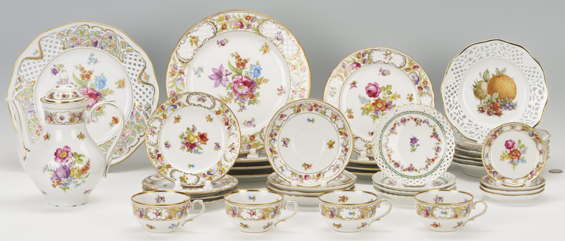 Lot 777: 36 Pcs Empress Dresden Flowers Porcelain Incl. Coffee Pot