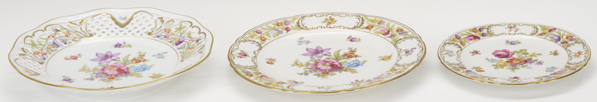 Lot 777: 36 Pcs Empress Dresden Flowers Porcelain Incl. Coffee Pot