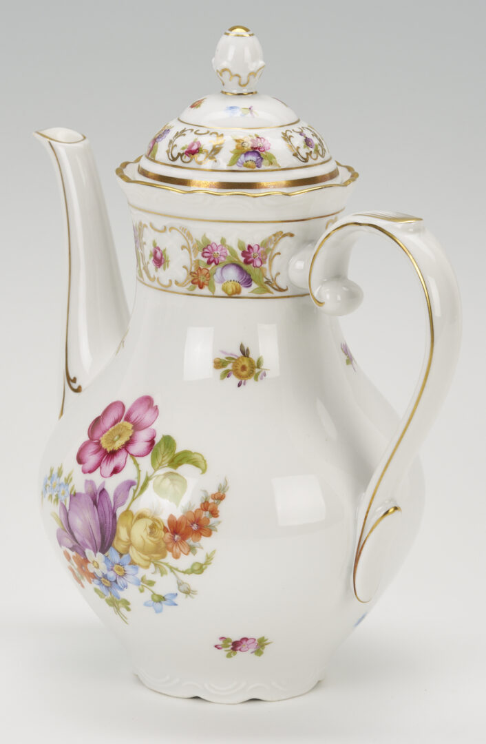 Lot 777: 36 Pcs Empress Dresden Flowers Porcelain Incl. Coffee Pot