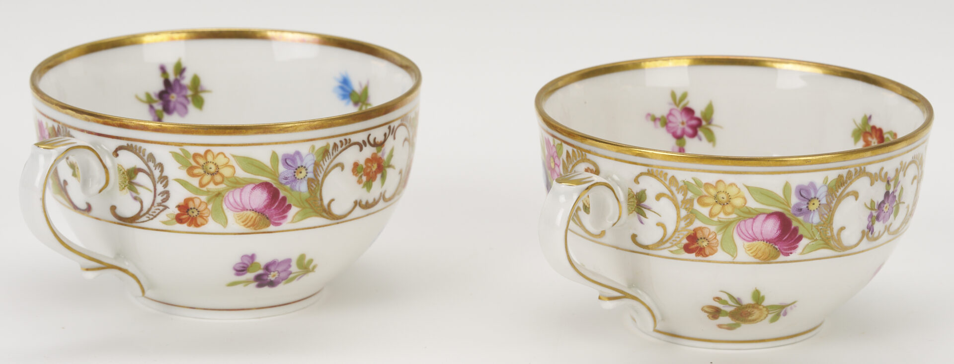 Lot 777: 36 Pcs Empress Dresden Flowers Porcelain Incl. Coffee Pot