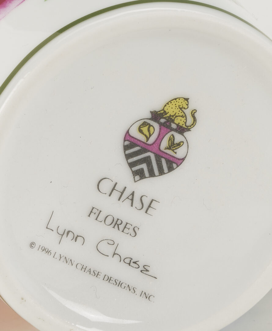 Lot 778: 12 Lynn Chase Assorted Porcelain Items