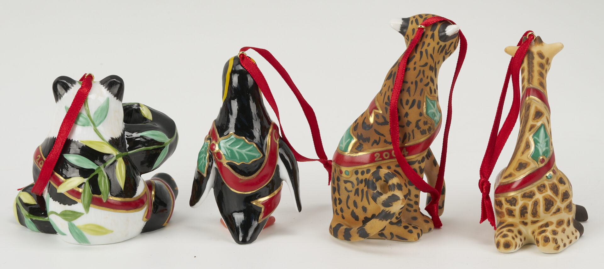 Lot 779: 20 pc. Lynn Chase Christmas Ornaments & Decorative Items