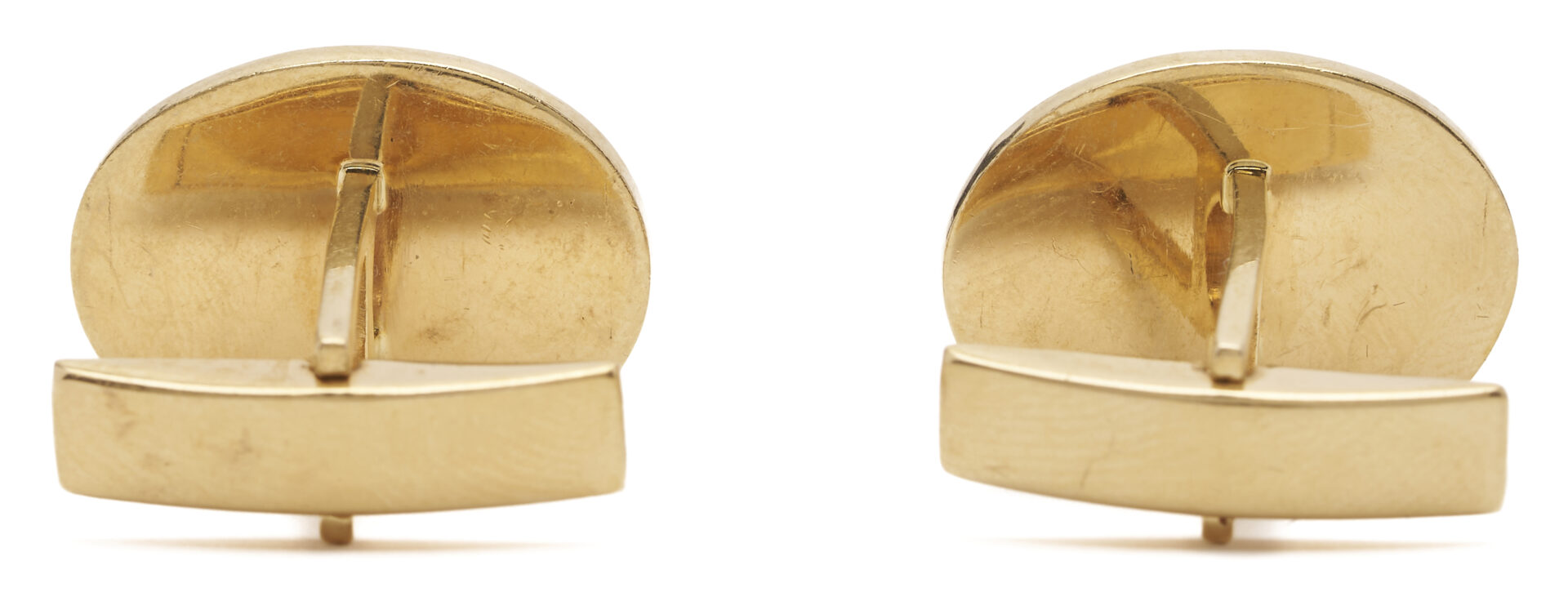 Lot 786: Pr. 14K Gold Cuff Links, Monogram R