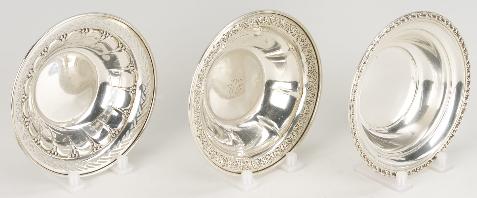 Lot 816: 13 pcs Sterling Silver Hollowware incl. Bowls, Basket