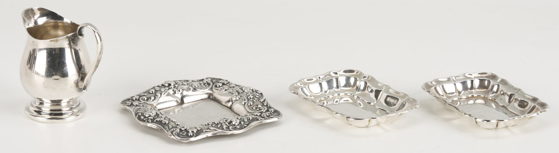 Lot 819: 13 Assorted Sterling Silver Table Items