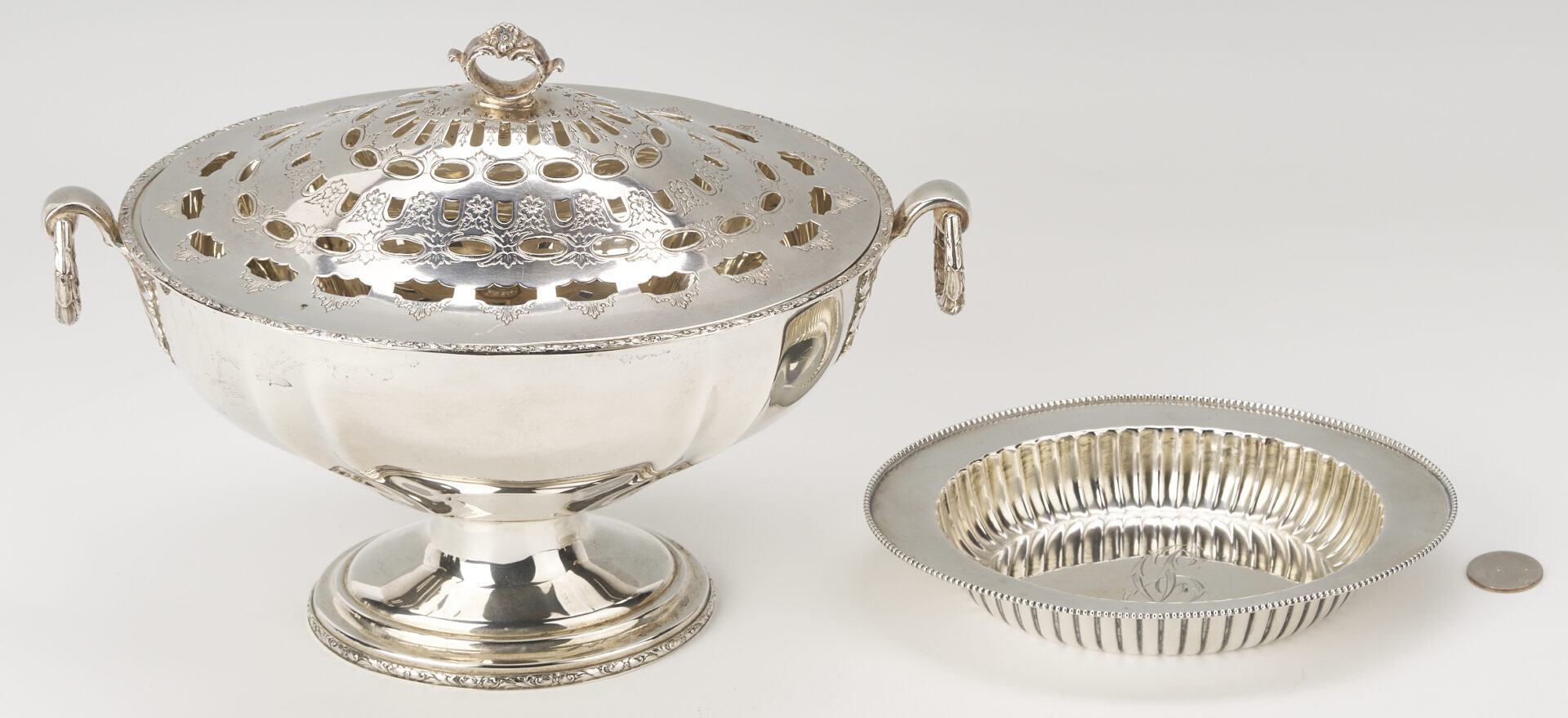 Lot 826: Sterling Silver Tureen plus Small Oval Sterling Dish