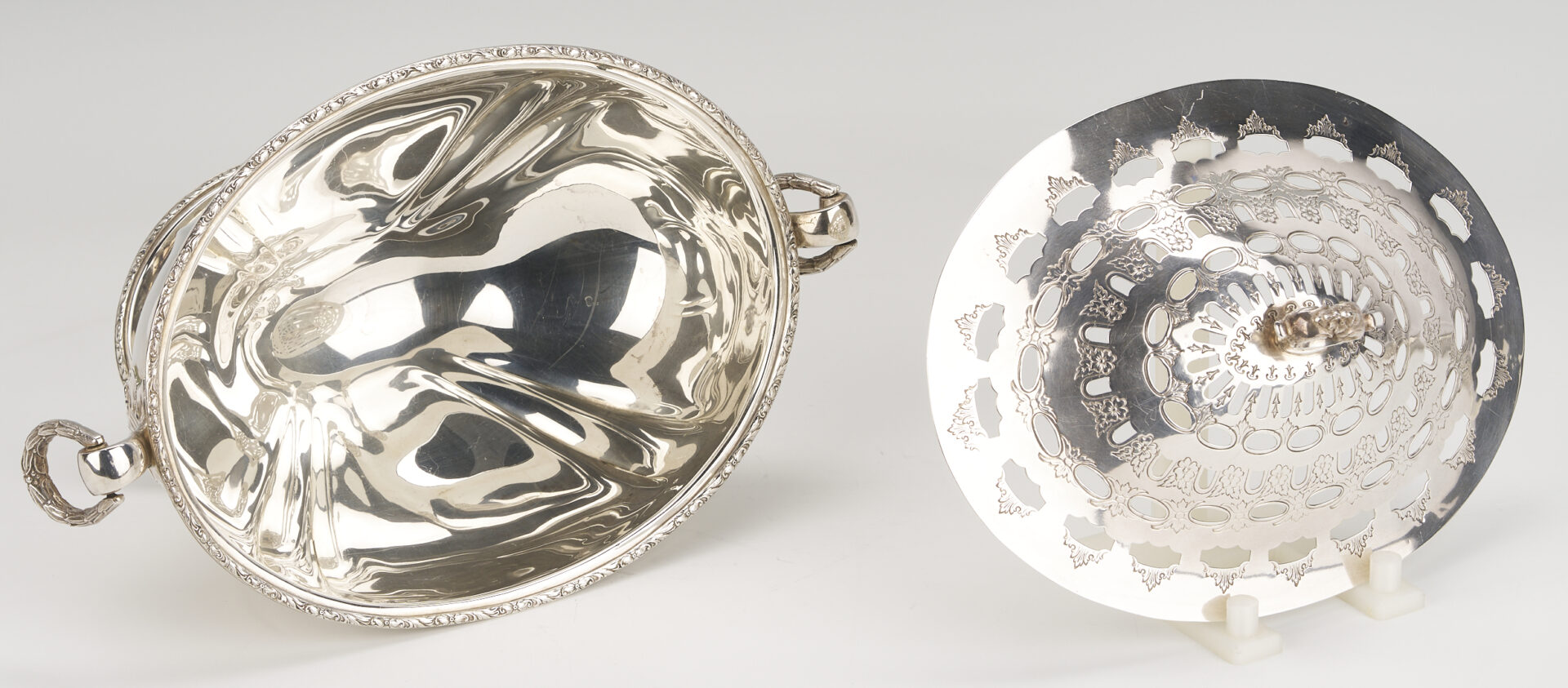 Lot 826: Sterling Silver Tureen plus Small Oval Sterling Dish