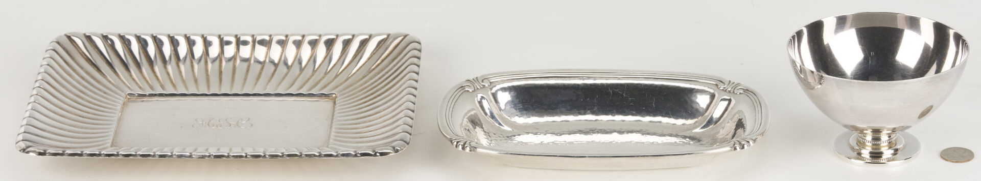 Lot 827: 3 pcs. Sterling Hollowware incl. Trajan Dish